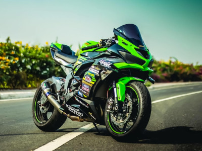 Bali Bike Rental: Kawasaki ZX-10R – Unleash the Beast on Paradise Roads