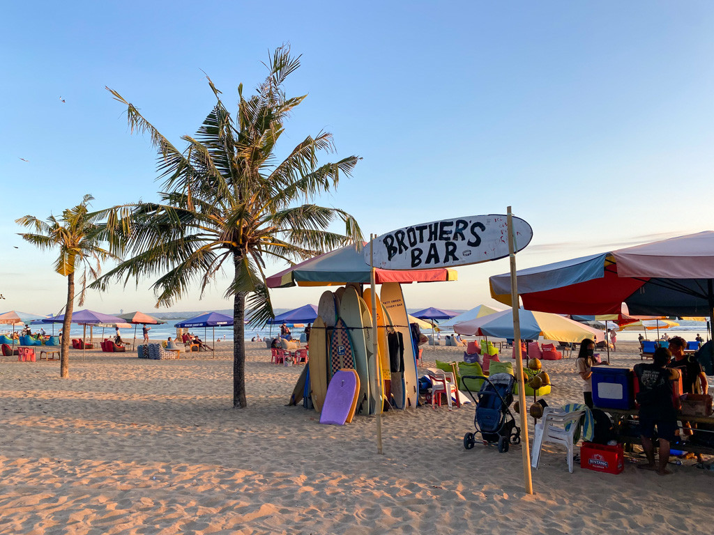 Seminyak?w=400&h=300